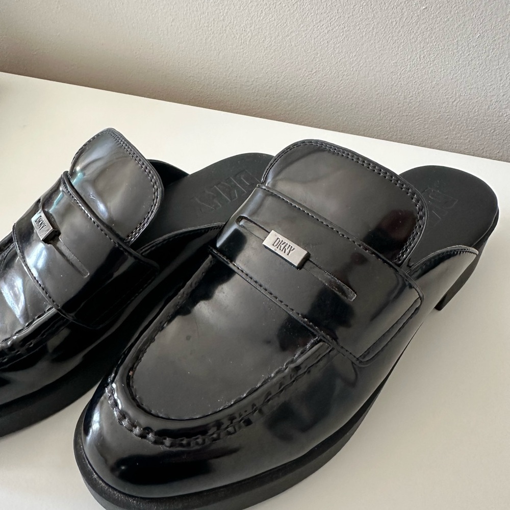 DKNY Women’s Black Loafers